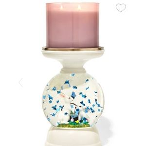 Easter bunnies light up pedestal